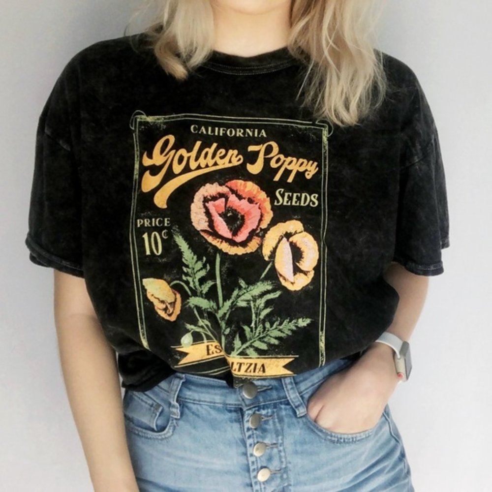 Graphic T